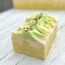 Load image into Gallery viewer, White Tea & Pear