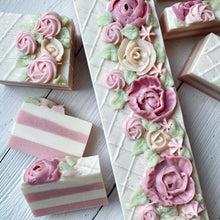 Load image into Gallery viewer, Sweet Pea