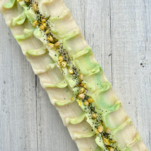 Load image into Gallery viewer, White Tea & Pear