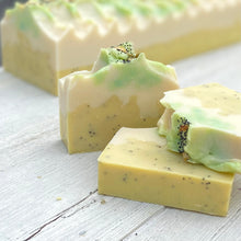 Load image into Gallery viewer, White Tea & Pear