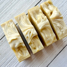 Load image into Gallery viewer, Honeysuckle